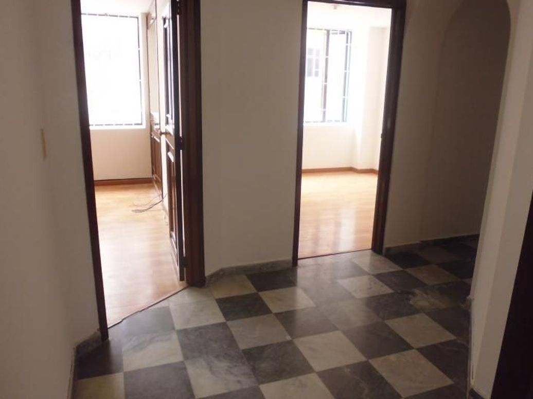 Apartamento de 3 alcobas en arriendo en Los Cedritos, Bogotá, 90 m² · foto 12 de 18