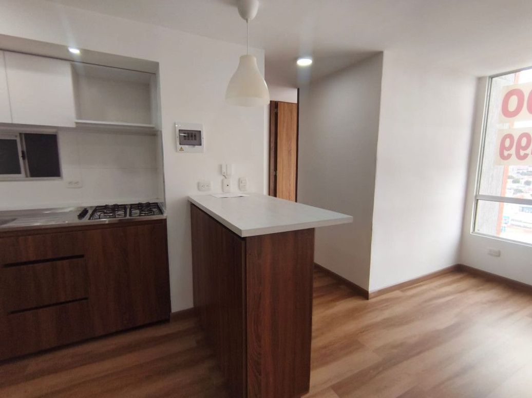 Apartamento de 1 alcoba en venta en Toberin, Bogotá, 36 m² · foto 4 de 20