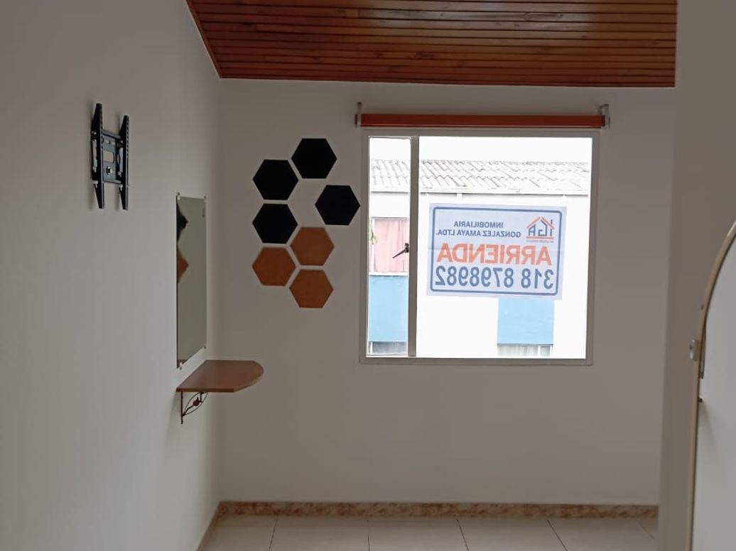 Apartamento de 2 alcobas en arriendo en Villas De Granada Et. I, Bogotá, 48 m² · foto 6 de 15