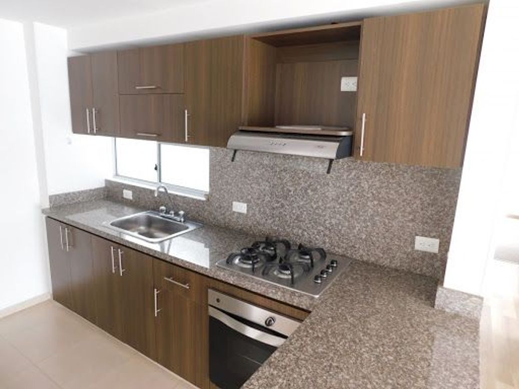 Apartamento de 3 alcobas en venta en Nueva Castilla, Bogotá, 66 m² · foto 7 de 17