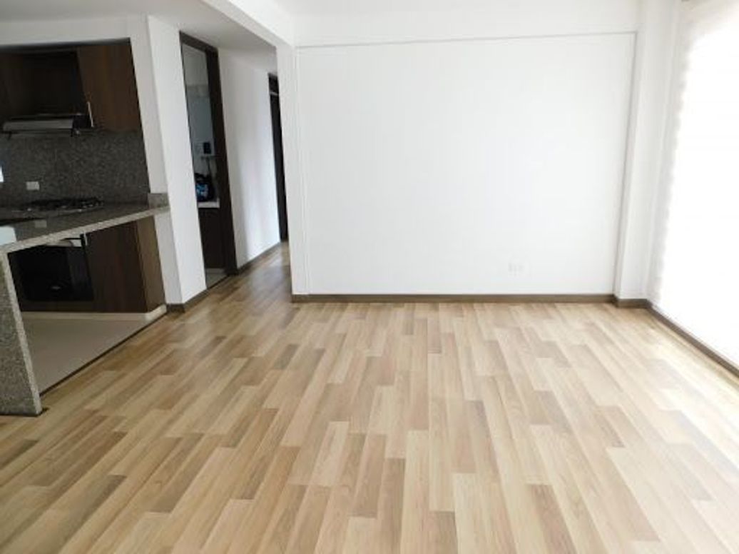 Apartamento de 3 alcobas en venta en Nueva Castilla, Bogotá, 66 m² · foto 5 de 17