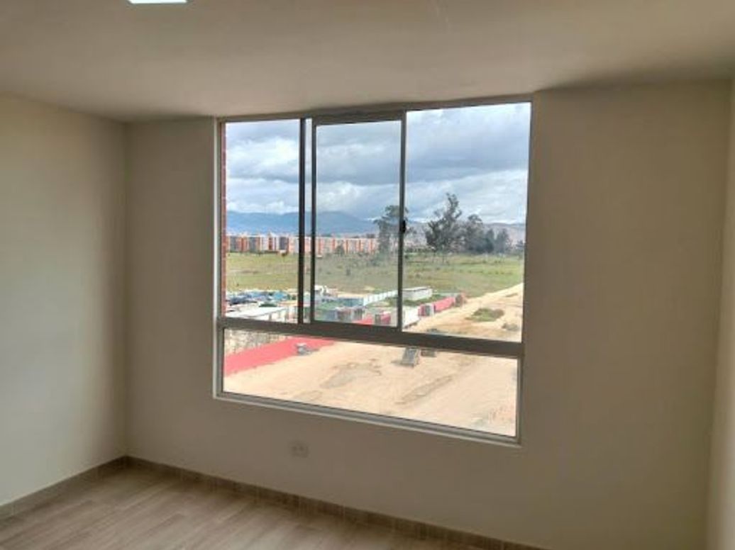 Apartamento de 2 alcobas en arriendo en Parques De Bogotá, Bogotá, 38 m² · foto 7 de 11