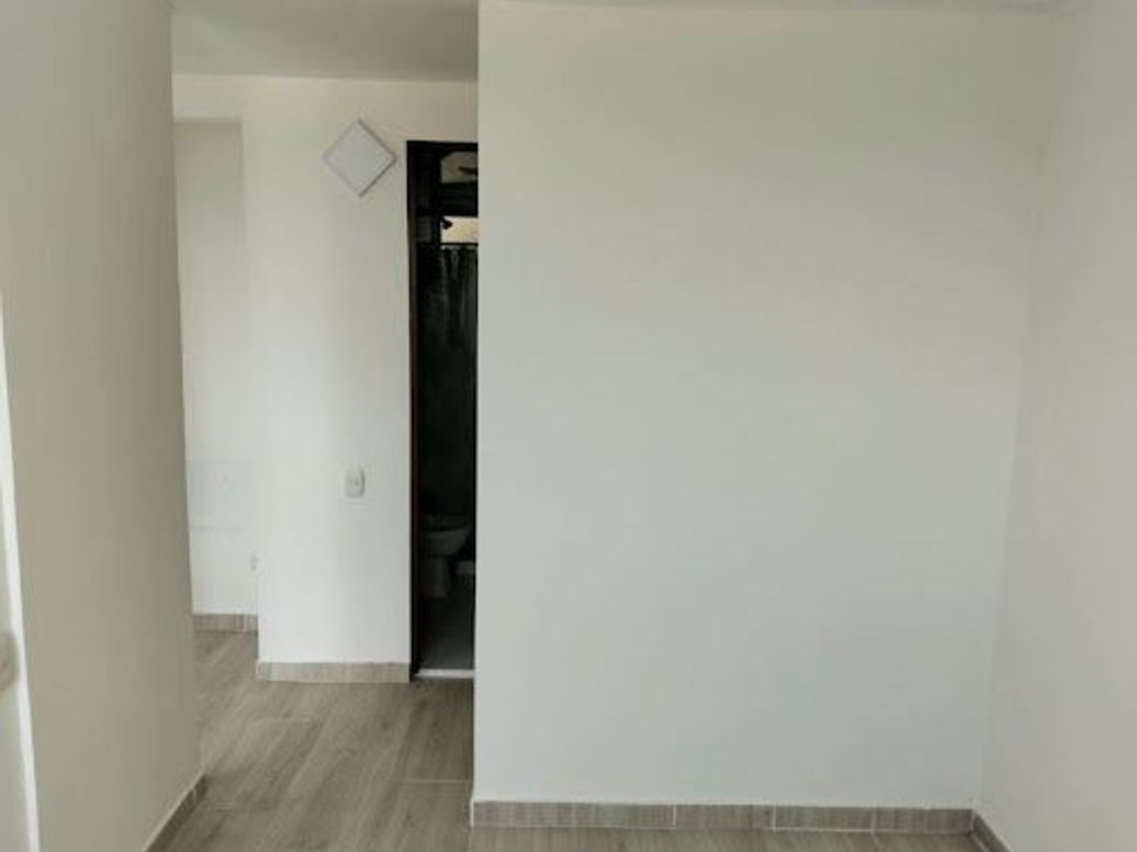 Apartamento de 2 alcobas en arriendo en Parques De Bogotá, Bogotá, 38 m² · foto 10 de 11