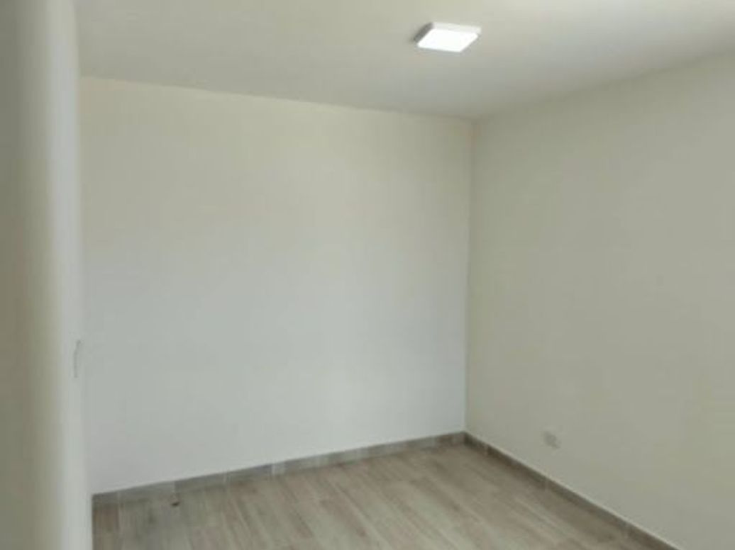 Apartamento de 2 alcobas en arriendo en Parques De Bogotá, Bogotá, 38 m² · foto 8 de 11