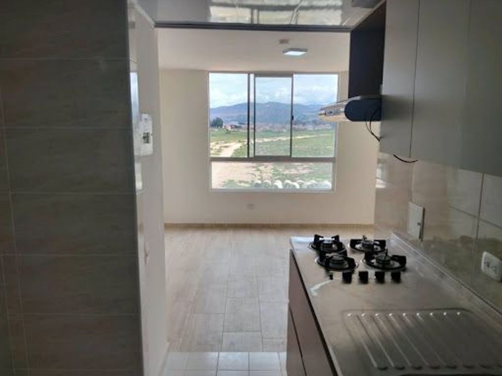 Apartamento de 2 alcobas en arriendo en Parques De Bogotá, Bogotá, 38 m² · foto 3 de 11