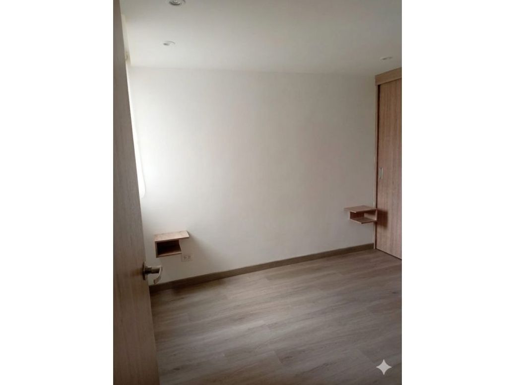 Apartamento de 2 alcobas en venta en Gilmar, Bogotá, 37 m² · foto 5 de 11