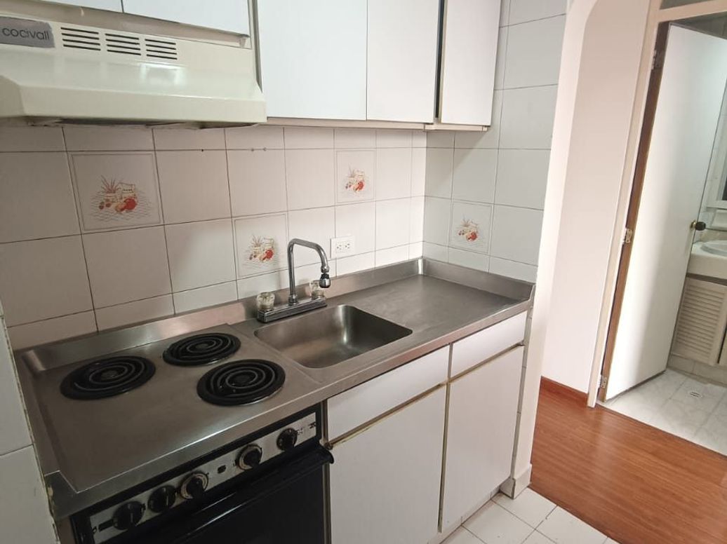 Apartaestudio en arriendo en Marly, Bogotá, 31 m² · foto 10 de 18