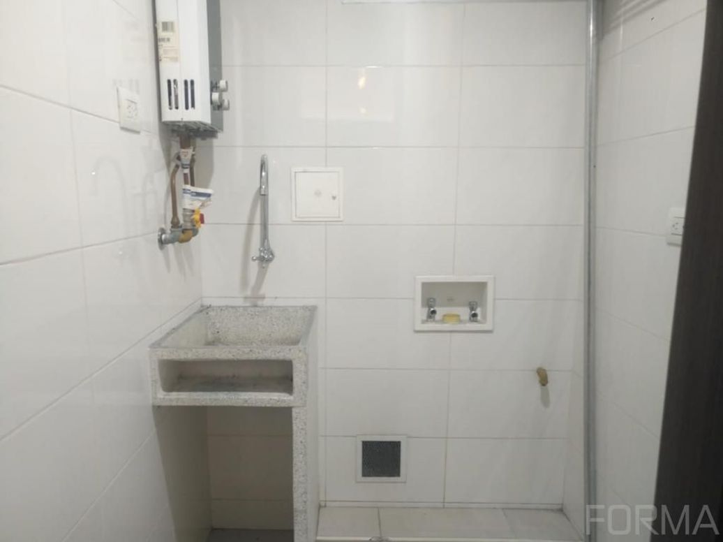 Apartamento de 1 alcoba en arriendo en Los Cedros, Bogotá, 49 m² · foto 12 de 19