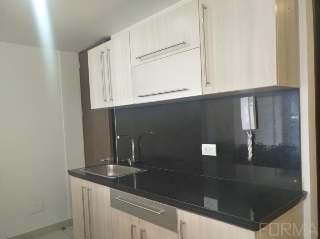 Apartamento de 1 alcoba en arriendo en Los Cedros, Bogotá, 49 m² · foto 6 de 19