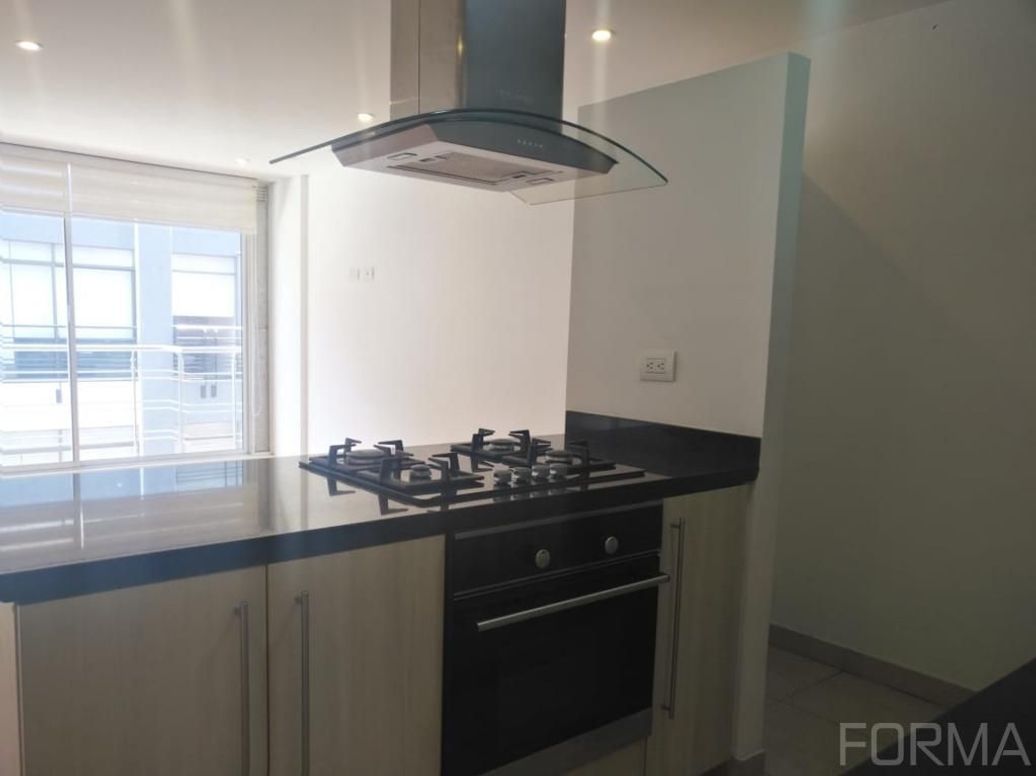 Apartamento de 1 alcoba en arriendo en Los Cedros, Bogotá, 49 m² · foto 7 de 19