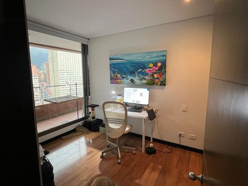 Apartamento de 2 alcobas en arriendo en Samper, Bogotá, 90 m² · foto 2 de 9