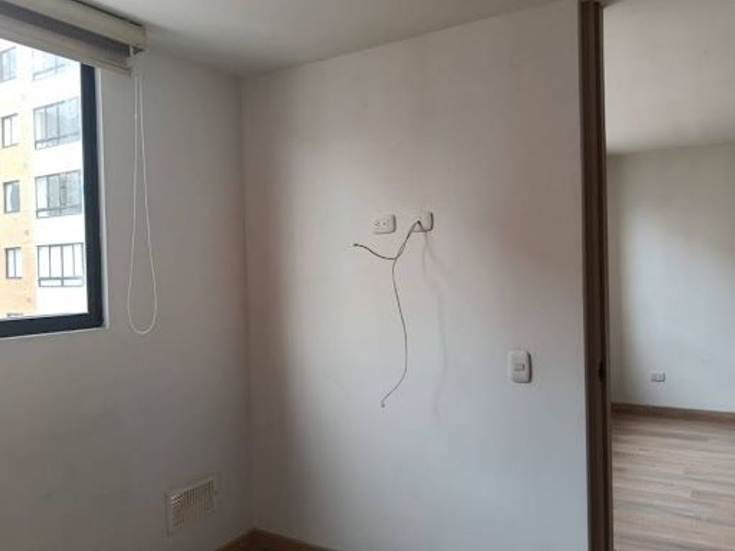 Apartamento de 2 alcobas en arriendo en San Antonio Norte, Bogotá, 45 m² · foto 11 de 16