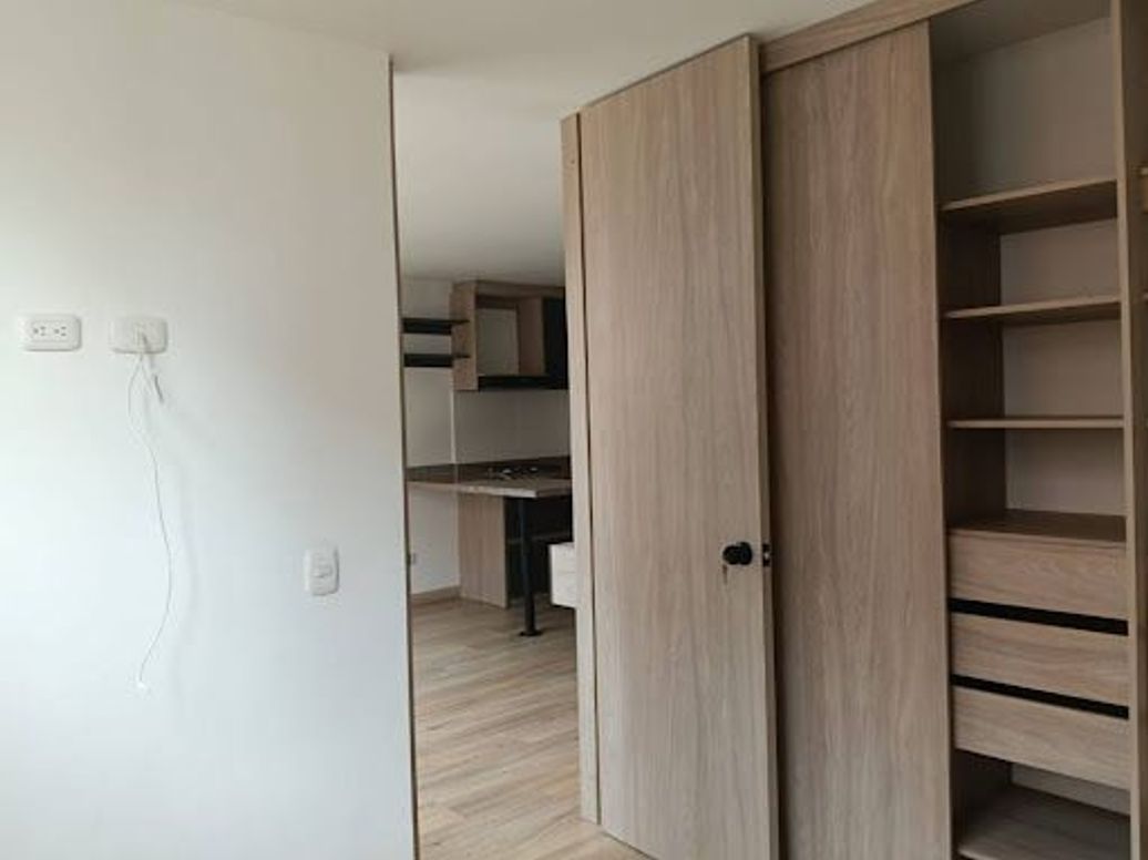 Apartamento de 2 alcobas en arriendo en San Antonio Norte, Bogotá, 45 m² · foto 7 de 16