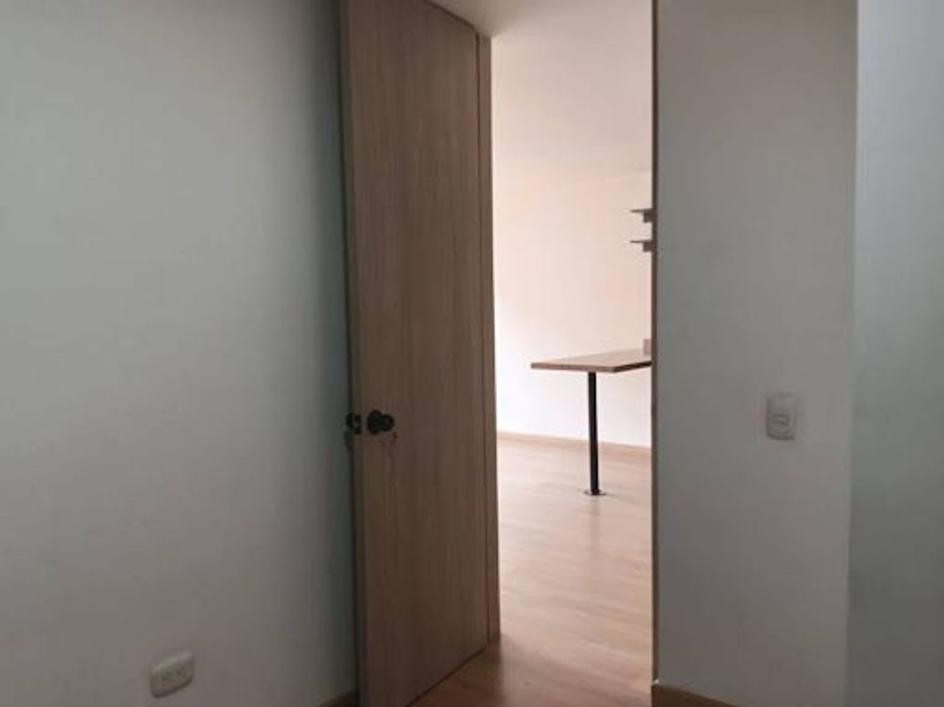 Apartamento de 2 alcobas en arriendo en San Antonio Norte, Bogotá, 45 m² · foto 5 de 16
