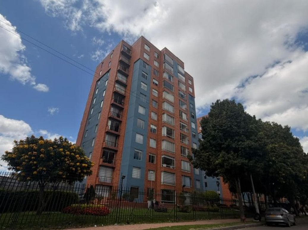 Apartamento de 3 alcobas en venta en Berlín, Bogotá, 68 m² · foto 15 de 20