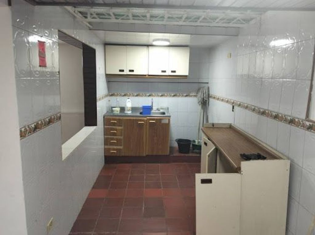 Apartamento de 4 alcobas en arriendo en Olaya, Bogotá, 150 m² · foto 16 de 17