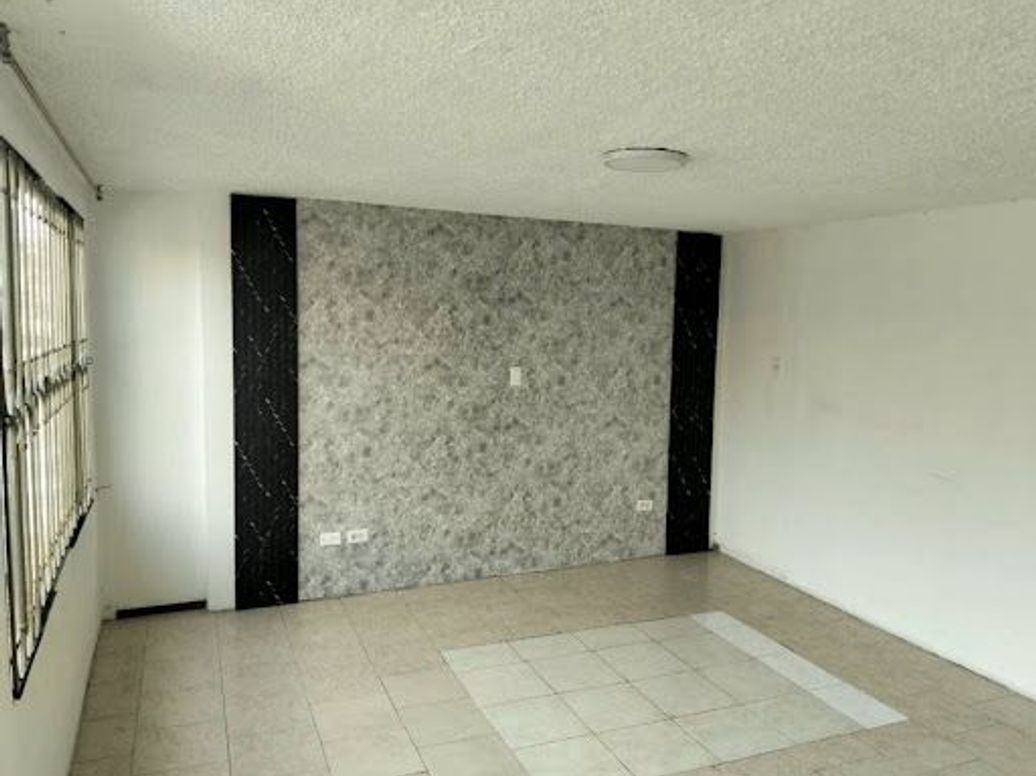 Apartamento de 4 alcobas en arriendo en Olaya, Bogotá, 150 m² · foto 2 de 17