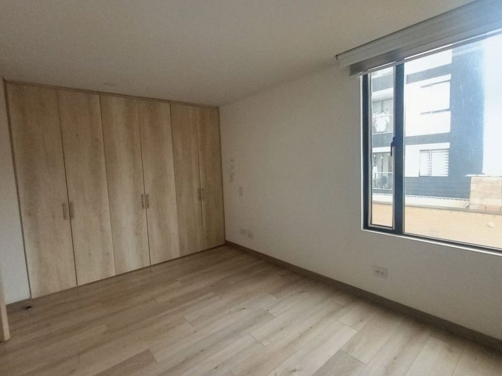 Apartamento de 2 alcobas en venta en Normandía, Bogotá, 68 m² · foto 6 de 19