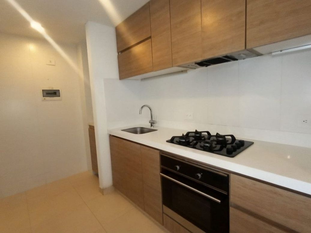Apartamento de 2 alcobas en venta en Normandía, Bogotá, 68 m² · foto 14 de 19
