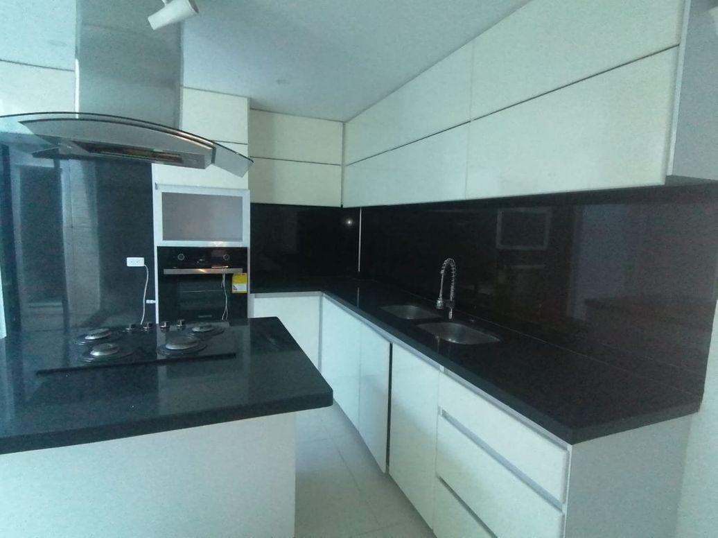 Casa de 4 alcobas en arriendo en Villa Alsacia 2, Bogotá, 230 m² · foto 3 de 17