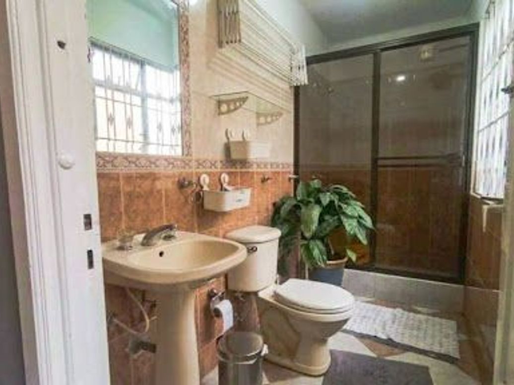 Casa de 5 alcobas en venta en San Luis, Bogotá, 236 m² · foto 15 de 17
