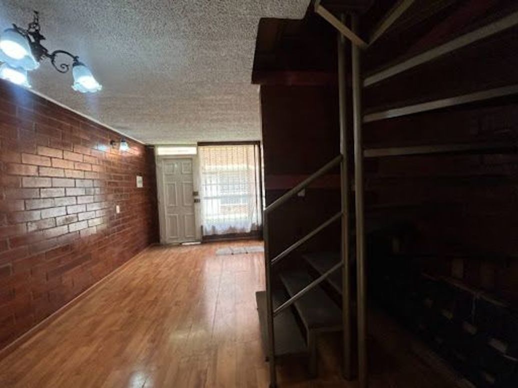 Casa de 4 alcobas en venta en Villa Luz, Bogotá, 68 m² · foto 3 de 20