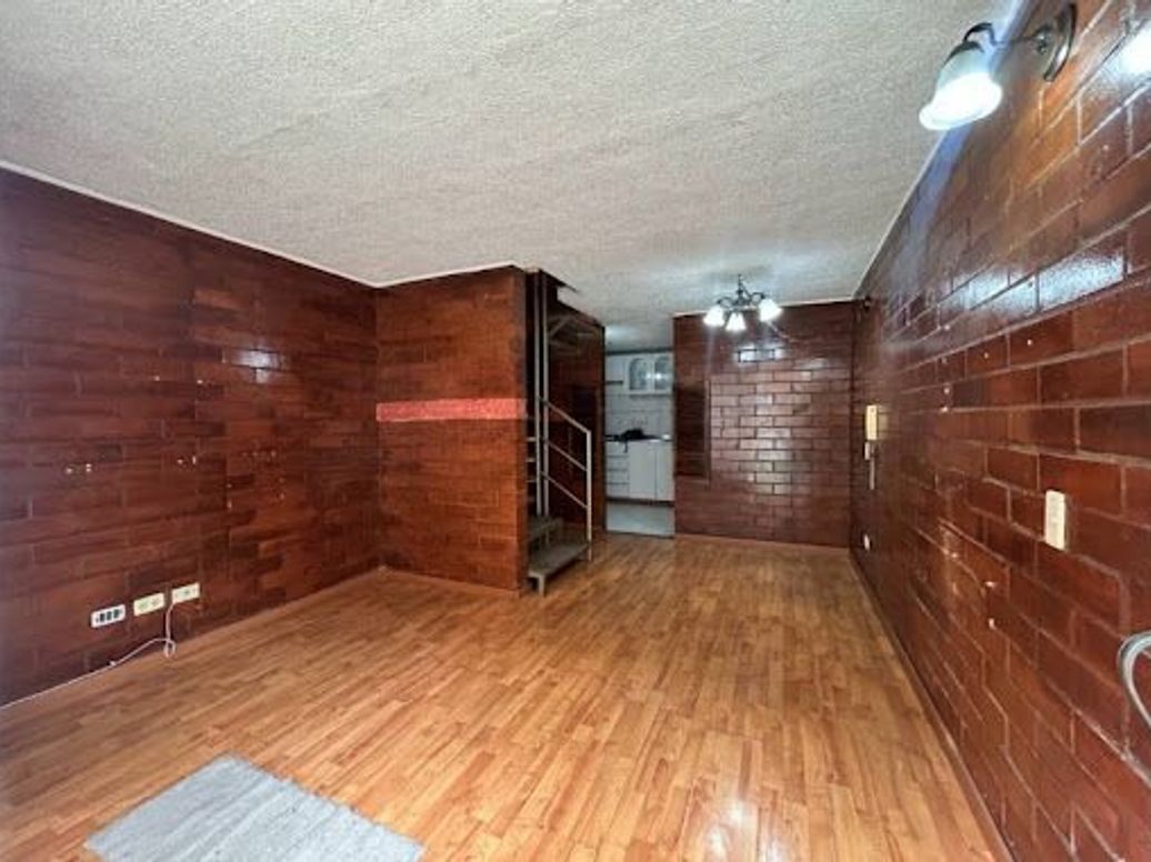 Casa de 4 alcobas en venta en Villa Luz, Bogotá, 68 m² · foto 2 de 20