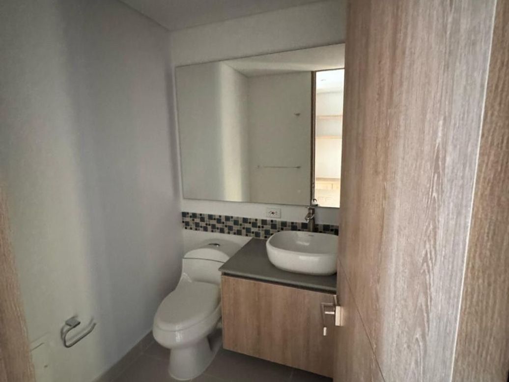 Apartamento de 3 alcobas en arriendo en Santa Barbara Occidental, Bogotá, 110 m² · foto 13 de 20
