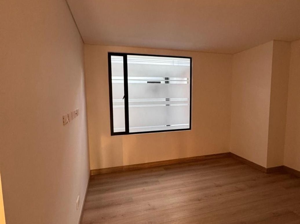 Apartamento de 3 alcobas en arriendo en Santa Barbara Occidental, Bogotá, 110 m² · foto 6 de 20