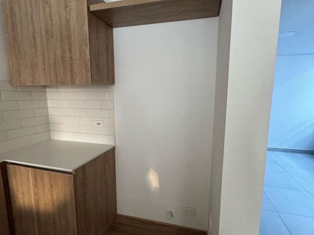 Apartamento de 3 alcobas en arriendo en Santa Barbara Occidental, Bogotá, 110 m² · foto 12 de 20