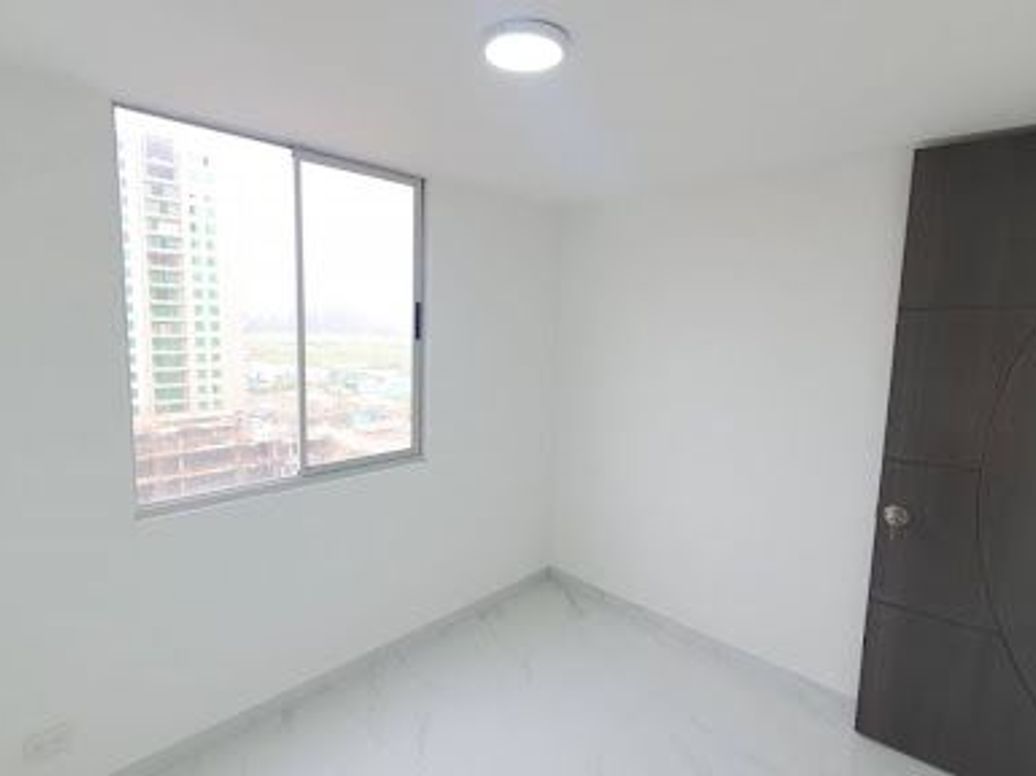 Apartamento de 2 alcobas en arriendo en Bogotá, Bogotá, 52 m² · foto 8 de 15