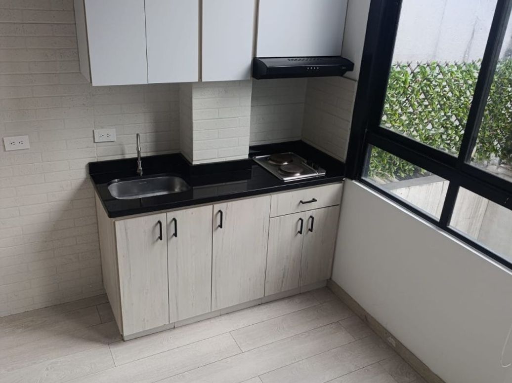 Apartaestudio en arriendo en La Soledad, Bogotá, 21 m² · foto 6 de 8