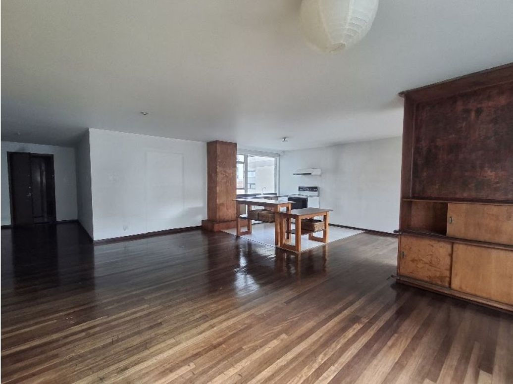 Apartamento de 2 alcobas en venta en Centro Internacional, Bogotá, 165 m² · foto 13 de 20
