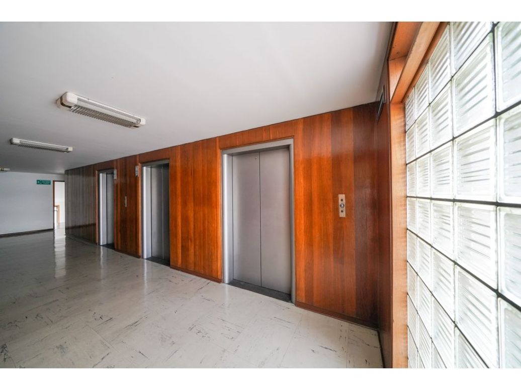 Apartamento de 2 alcobas en venta en Centro Internacional, Bogotá, 165 m² · foto 11 de 20