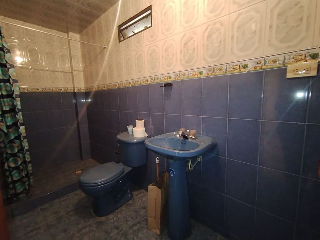 Casa de 6 alcobas en venta en Castilla, Bogotá, 214 m² · foto 17 de 20