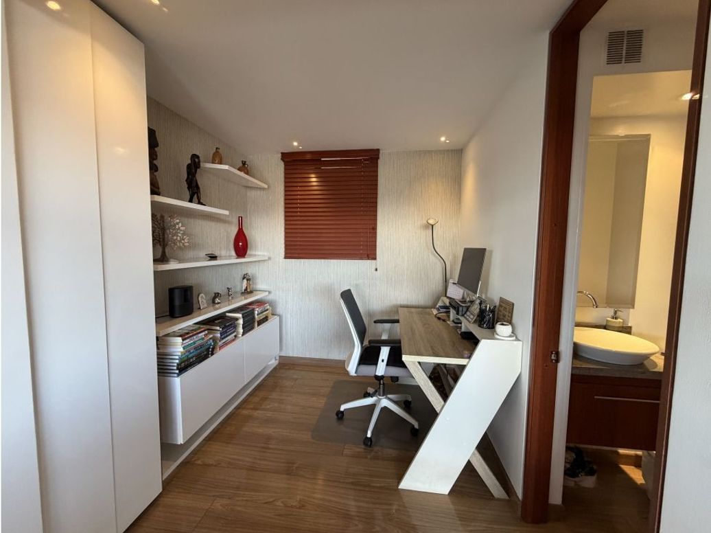 Apartamento de 4 alcobas en arriendo en San José De Bavaria, Bogotá, 109 m² · foto 13 de 20