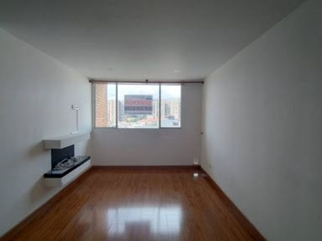 Apartamento de 2 alcobas en arriendo en Pradera Norte, Bogotá, 50 m² · foto 3 de 20