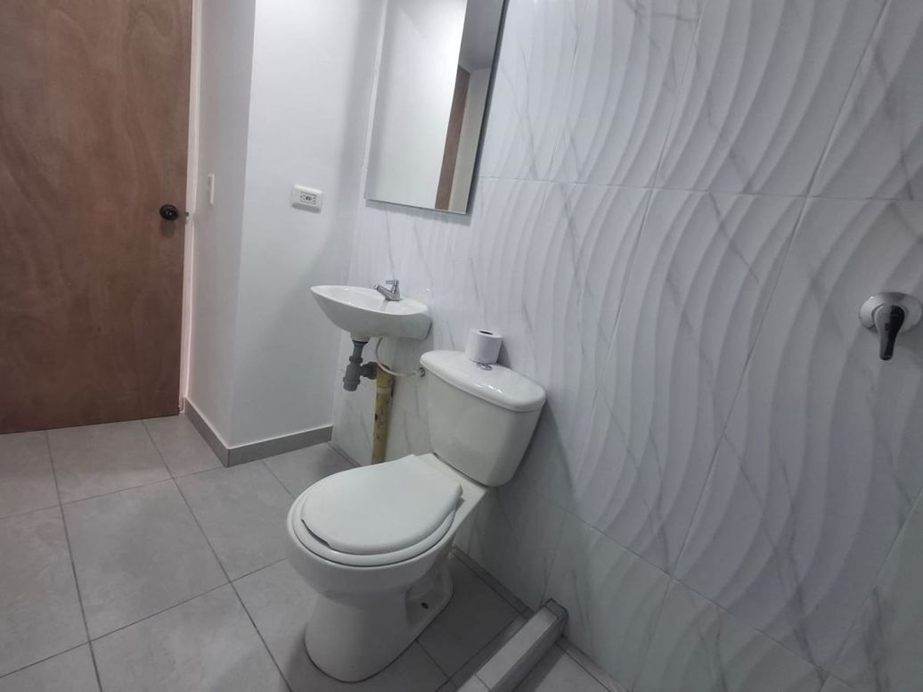 Apartamento de 1 alcoba en venta en La Pradera, Bogotá, 34 m² · foto 9 de 11