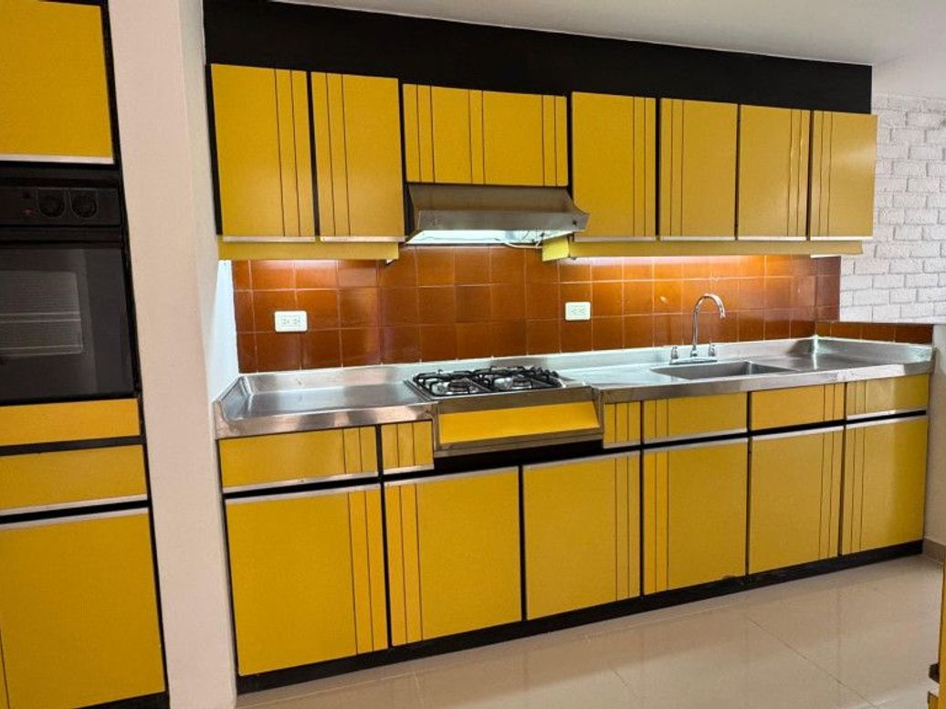 Casa de 4 alcobas en arriendo en Nuevo Contry, Bogotá, 213 m² · foto 10 de 20