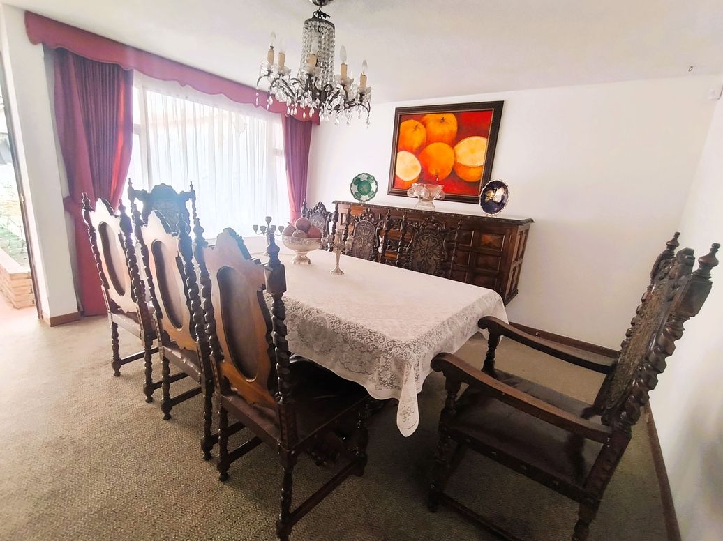 Casa de 5 alcobas en venta en Molinos Norte, Bogotá, 298 m² · foto 5 de 17