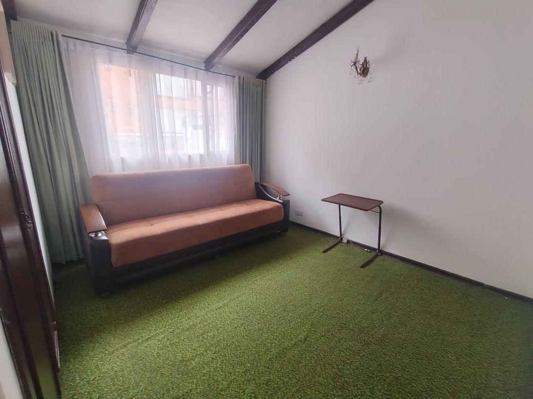 Casa de 5 alcobas en venta en Molinos Norte, Bogotá, 298 m² · foto 16 de 17