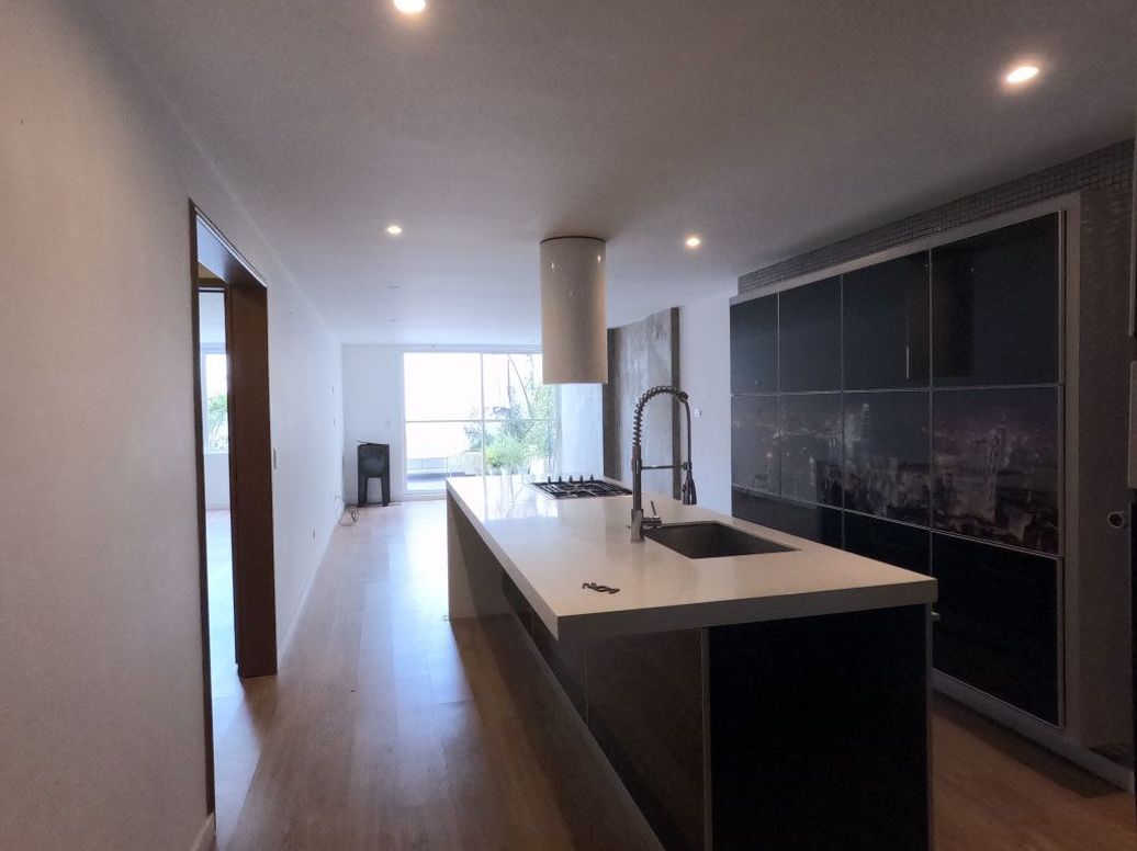 Apartamento de 2 alcobas en arriendo en Santa Barbara Central, Bogotá, 626 m² · foto 4 de 20