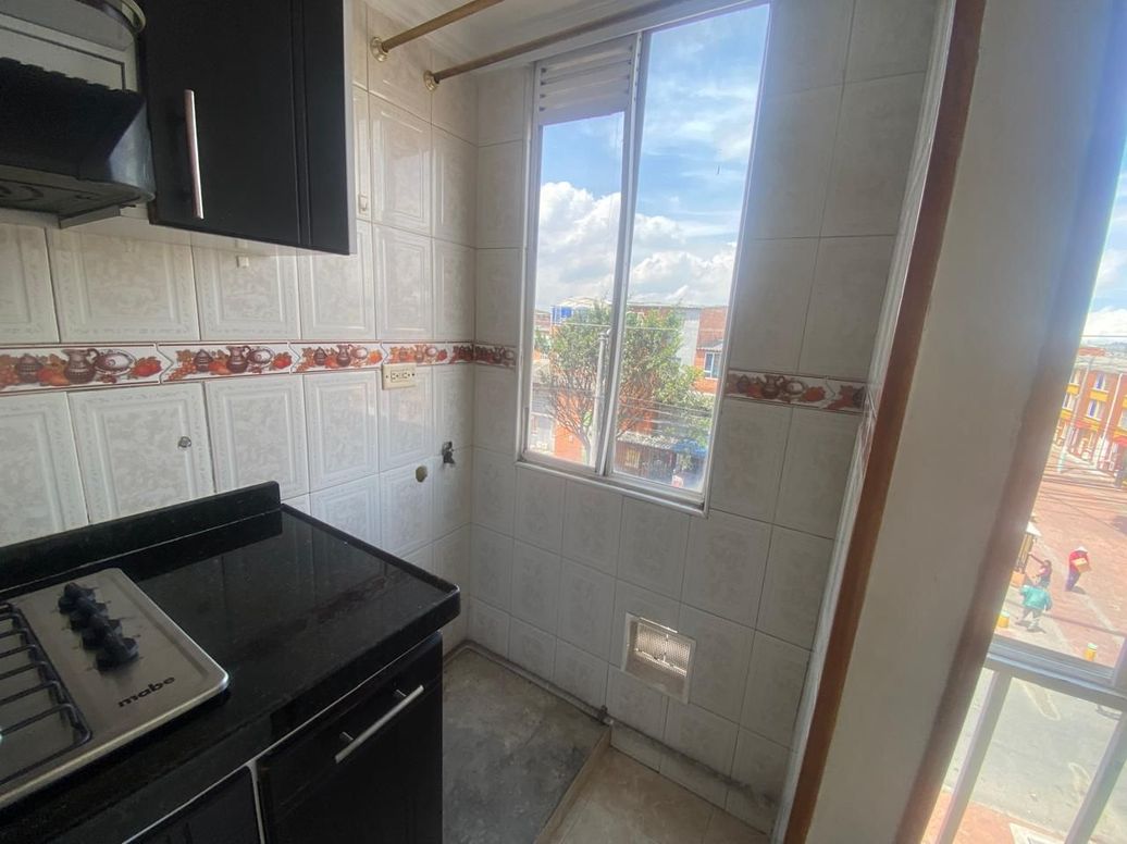 Apartamento de 3 alcobas en arriendo en San Bernardino, Bogotá, 41 m² · foto 7 de 18