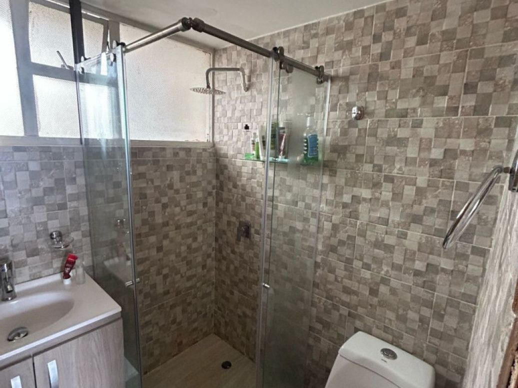 Apartamento de 1 alcoba en arriendo en Santa Barbara Central, Bogotá, 42 m² · foto 15 de 18