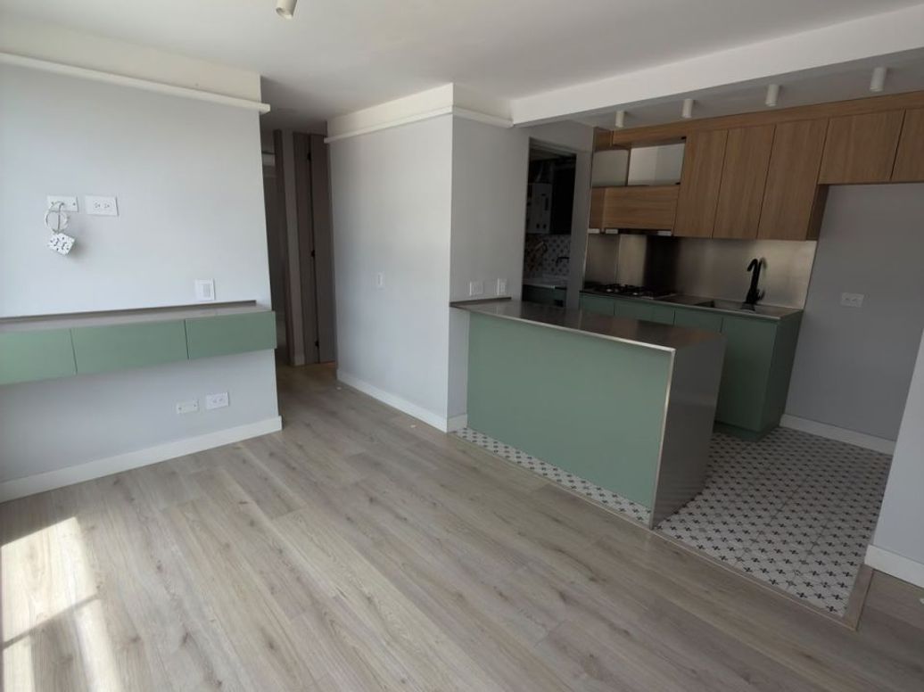 Apartamento de 2 alcobas en venta en Bogotá, Bogotá, 45 m² · foto 2 de 16