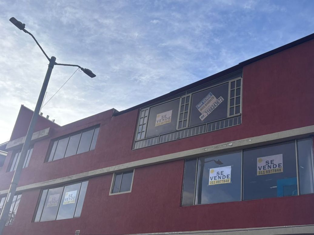 Casa de 4 alcobas en venta en Miraflores Kennedy, Bogotá, 356 m² · foto 5 de 20