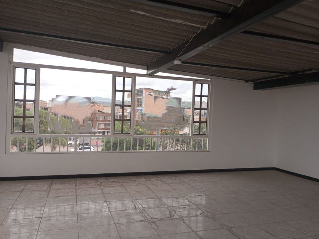 Casa de 4 alcobas en venta en Miraflores Kennedy, Bogotá, 356 m² · foto 16 de 20