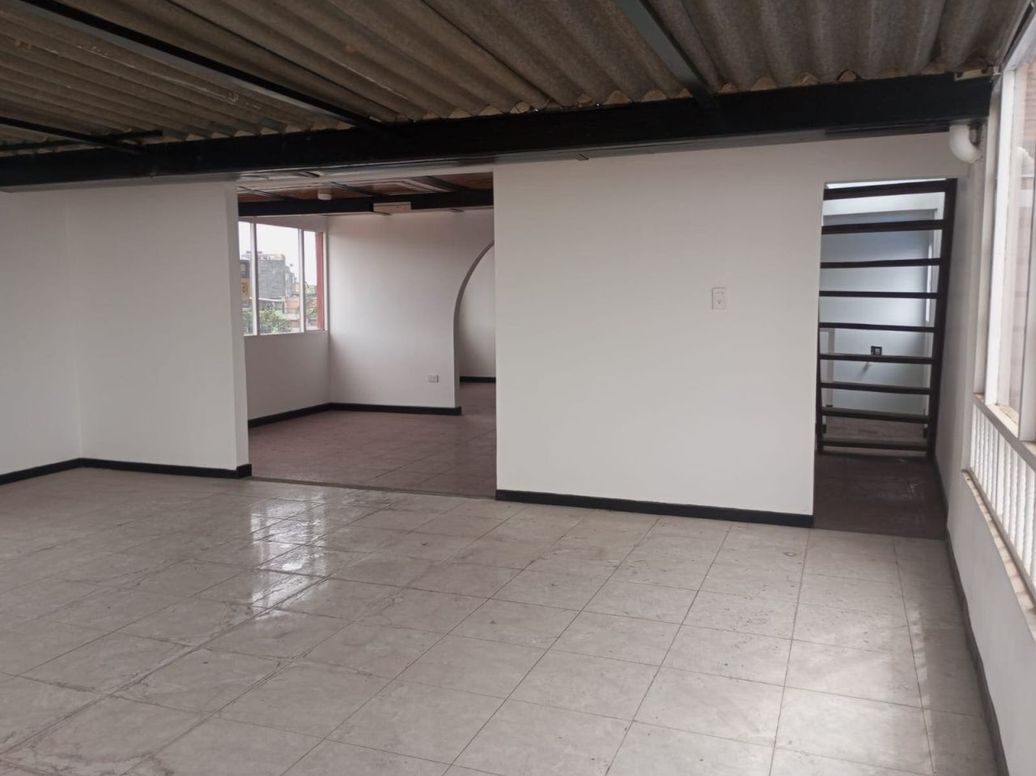 Casa de 4 alcobas en venta en Miraflores Kennedy, Bogotá, 356 m² · foto 12 de 20