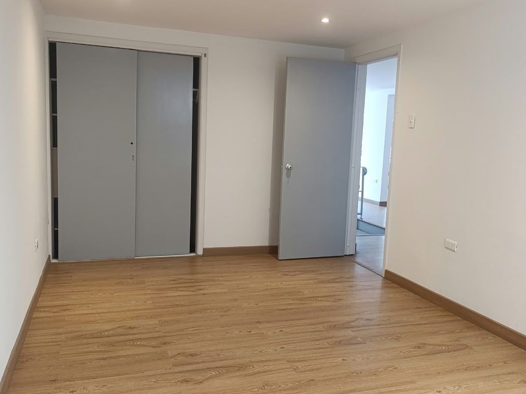 Apartamento de 3 alcobas en arriendo en San Felipe, Bogotá, 140 m² · foto 9 de 19