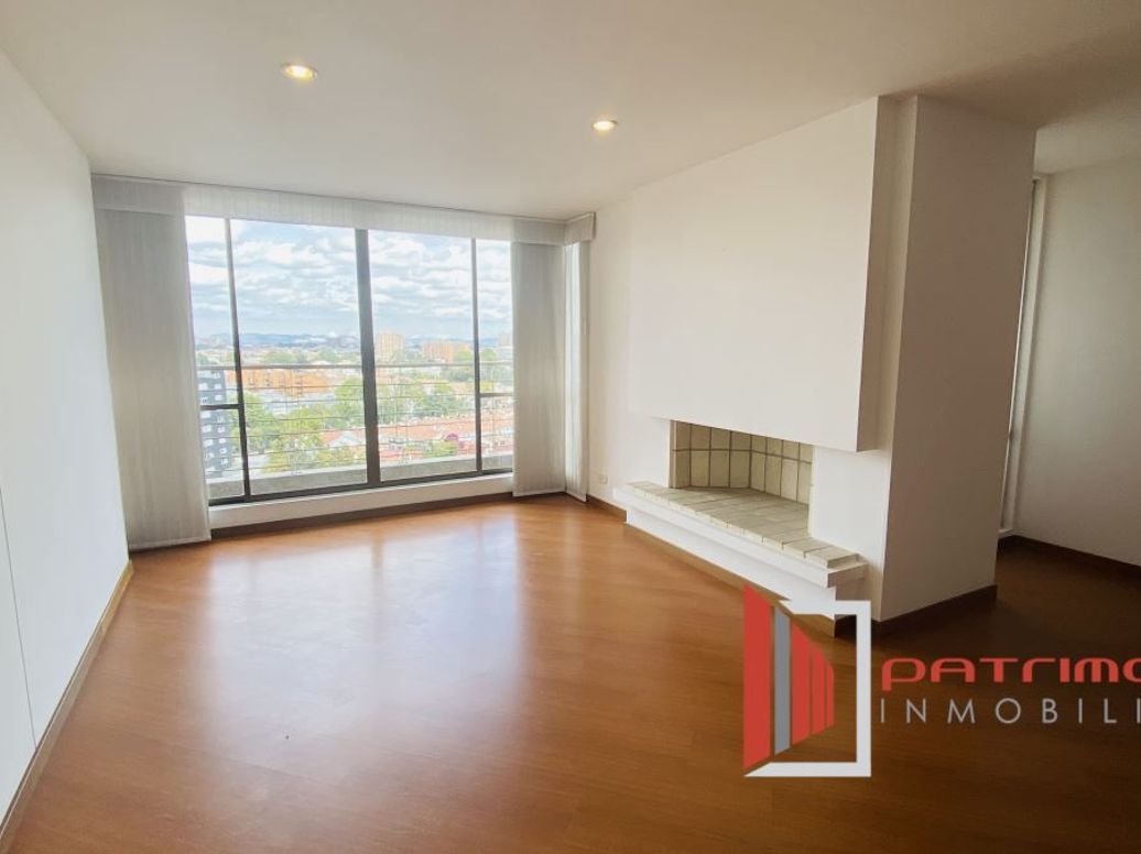Apartamento de 3 alcobas en arriendo en Andes Norte, Bogotá, 111 m² · foto 2 de 20